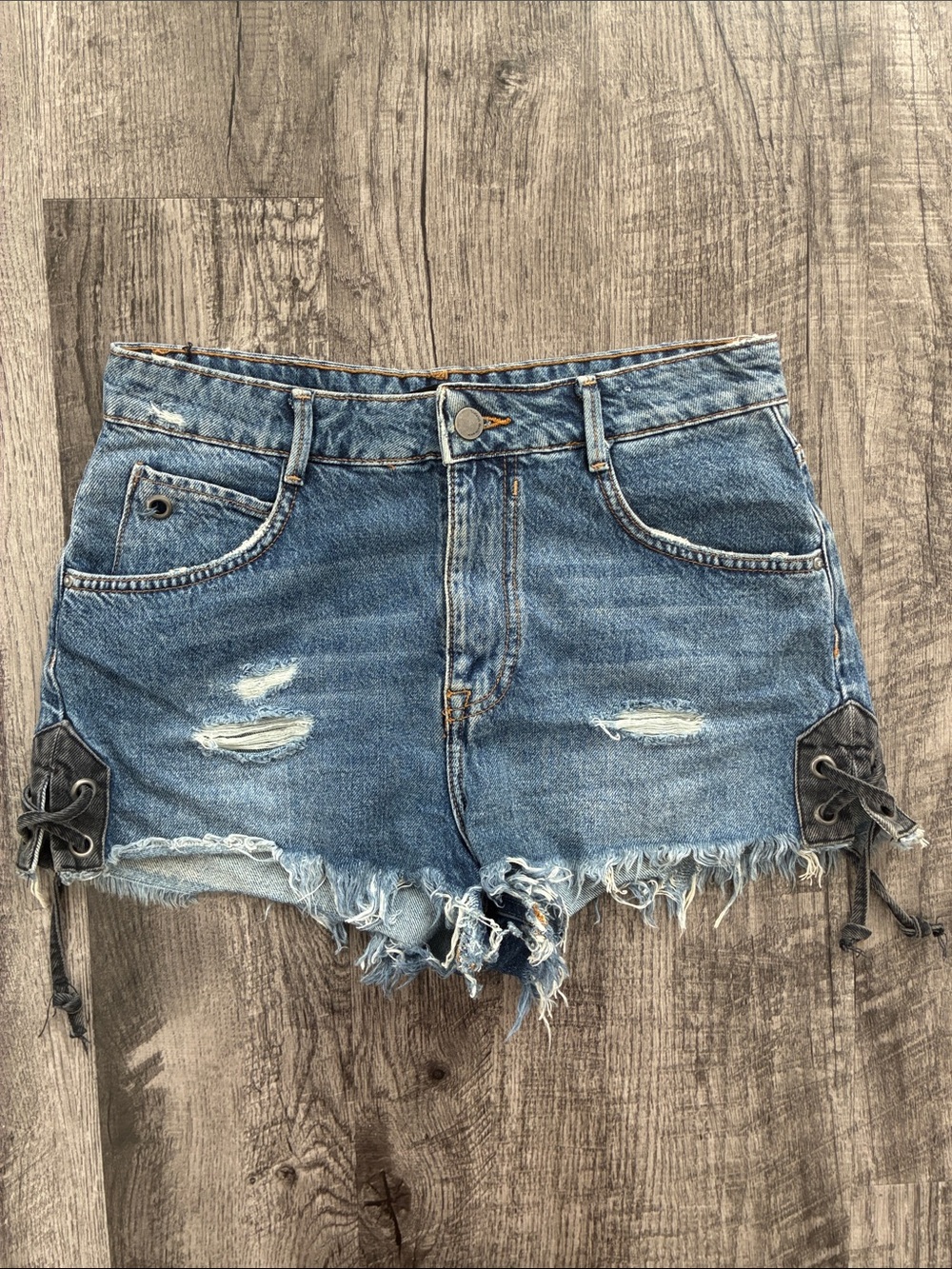 Zara Distressed Lace-Up Denim Shorts ✧ Size 6